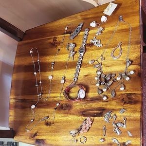 Lot of silver costume jewelry/scrap doodles